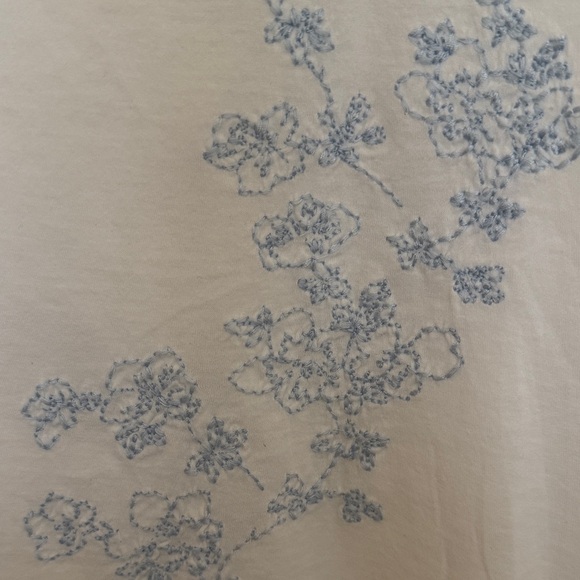 Polo Jeans Co. White Embroidered Floral Scoop Neck Tank Top - Picture 4 of 4